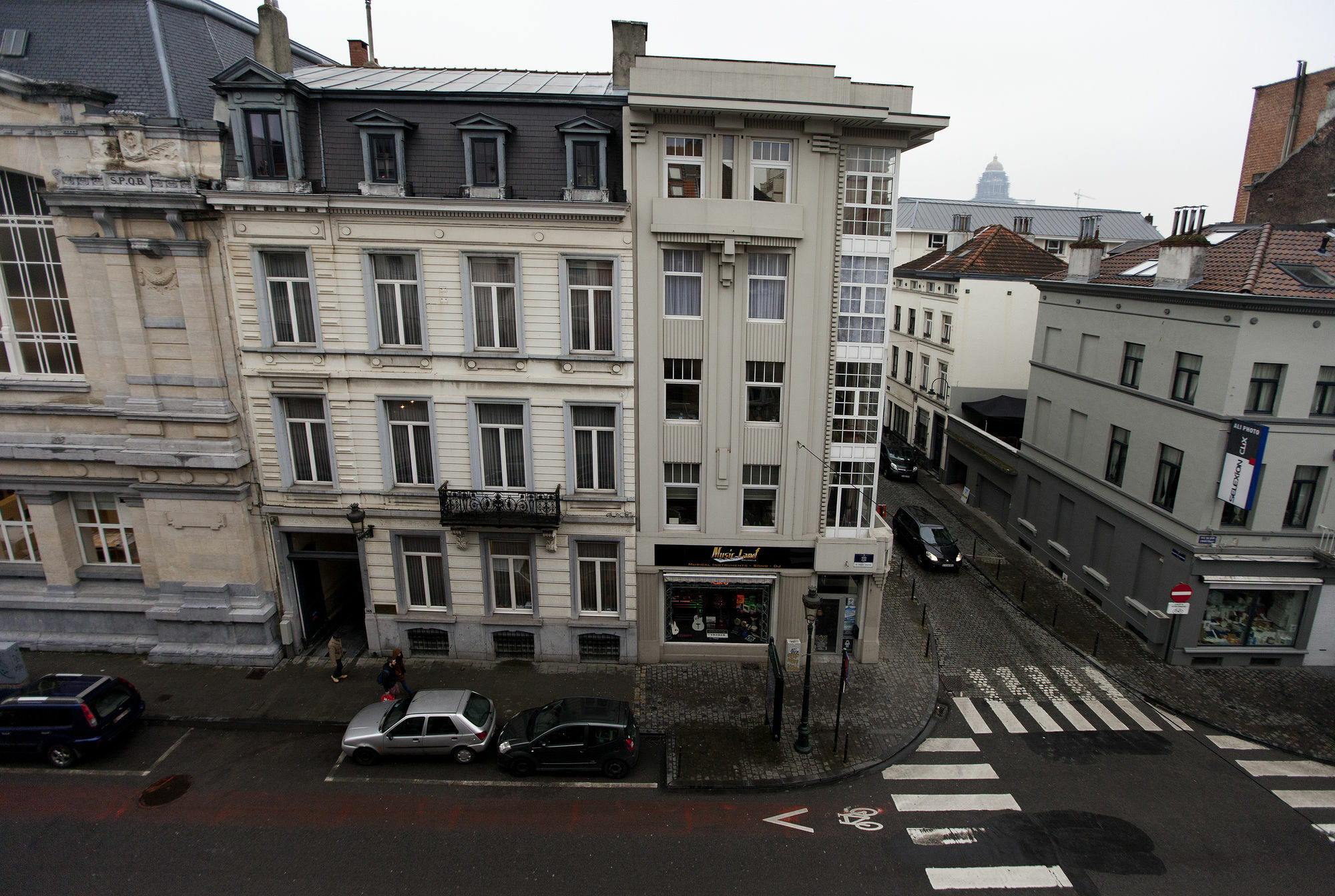 Grand Place Apartments Bruselas Exterior foto